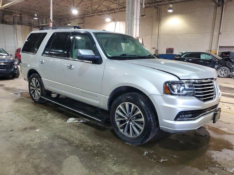 Photo 4 from auction – 2015 LINCOLN NAVIGATOR with VIN 5LMJJ2JTXFEJ05168