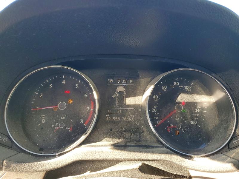 Photo 9 from auction – 2016 VOLKSWAGEN PASSAT with VIN 1VWBT7A35GC008618
