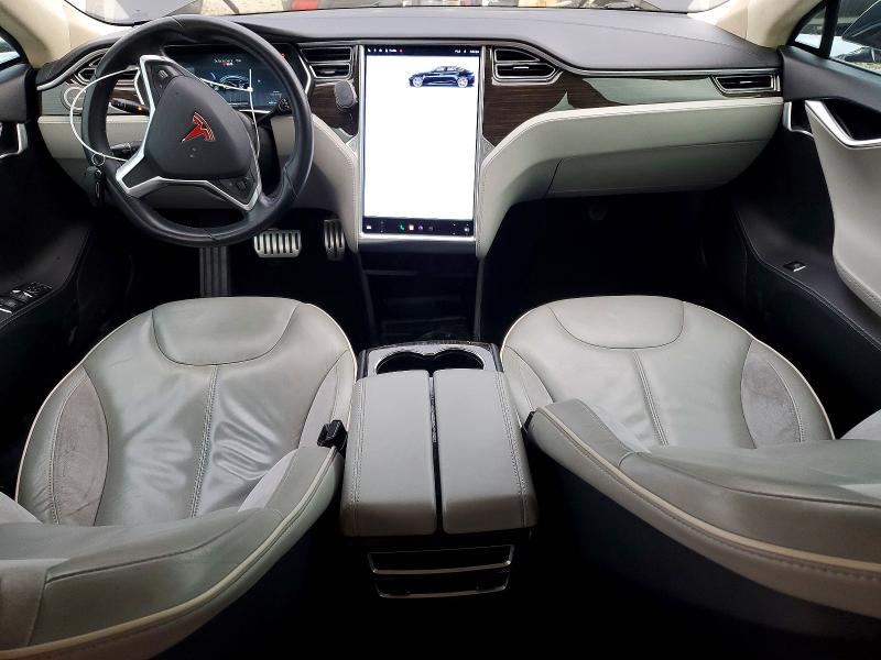Photo 8 from auction – 2014 TESLA MODEL S with VIN 5YJSA1H16EFP43859