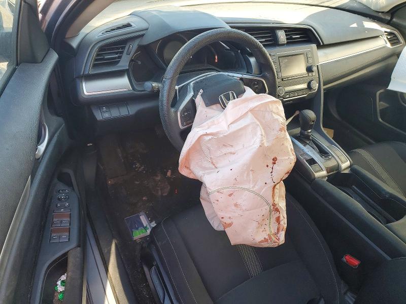 Photo 8 from auction – 2018 HONDA CIVIC LX with VIN 2HGFC2F51JH605644
