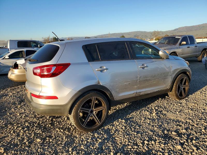 Photo 3 from auction – 2013 KIA SPORTAGE with VIN KNDPB3A29D7422467