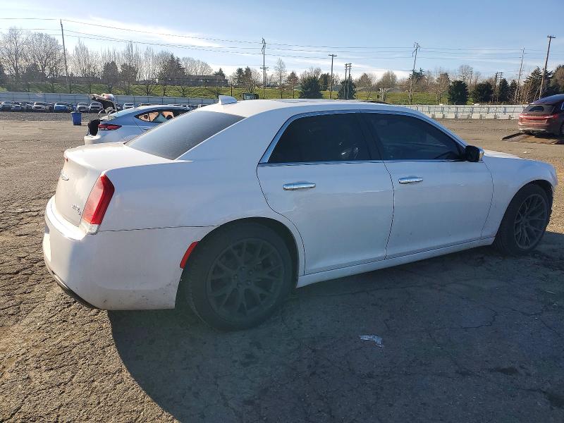 Photo 3 from auction – 2017 CHRYSLER 300C with VIN 2C3CCAEG4HH667729