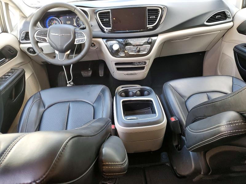 Photo 8 from auction – 2023 CHRYSLER PACIFICA T with VIN 2C4RC1BGXPR612723