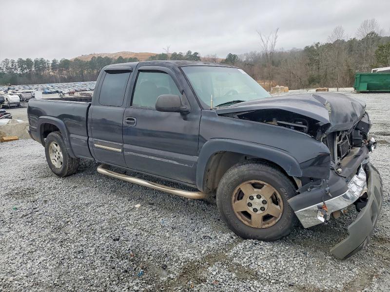 Photo 4 from auction – 2005 CHEVROLET SILVERADO with VIN 2GCEC19T151201322