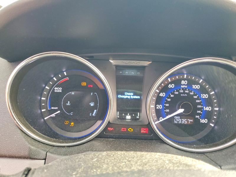 Photo 9 from auction – 2014 HYUNDAI SONATA HYB with VIN KMHEC4A45EA118077