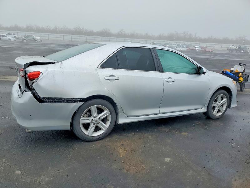 Photo 3 from auction – 2014 TOYOTA CAMRY L with VIN 4T1BF1FK3EU815469