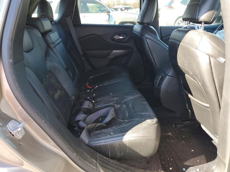Photo 11 from auction – 2019 JEEP CHEROKEE with VIN 1C4PJLLBXKD197068