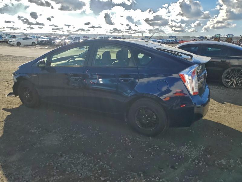 Photo 2 from auction – 2015 TOYOTA PRIUS with VIN JTDKN3DU2F1897205