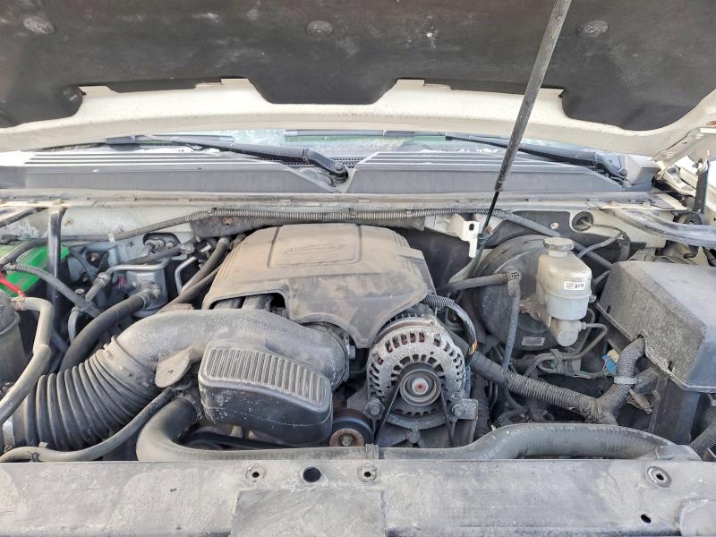 Photo 12 from auction – 2010 CHEVROLET TAHOE with VIN 1GNUKCE05AR209860