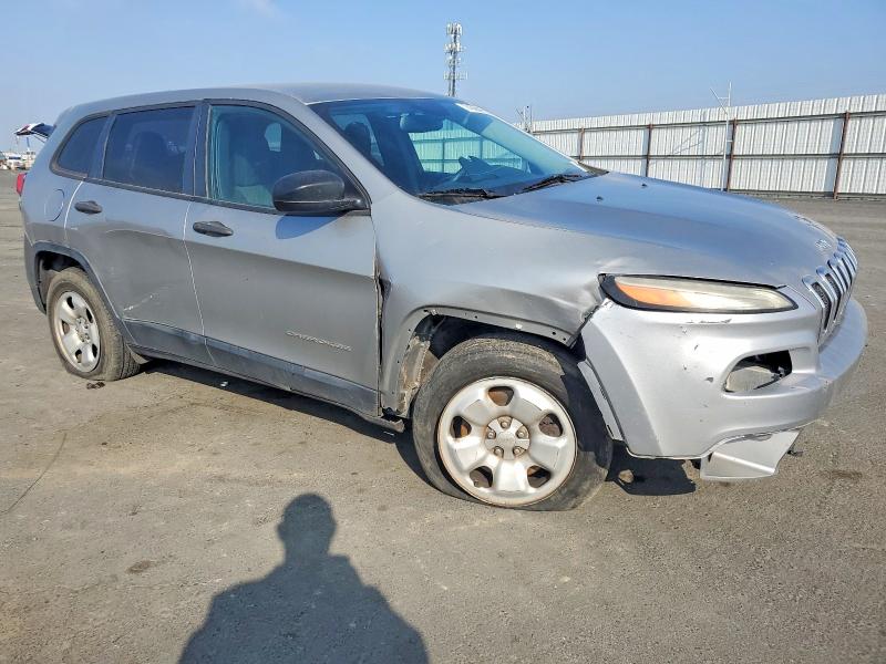 Photo 4 from auction – 2017 JEEP CHEROKEE with VIN 1C4PJLAB1HW577514