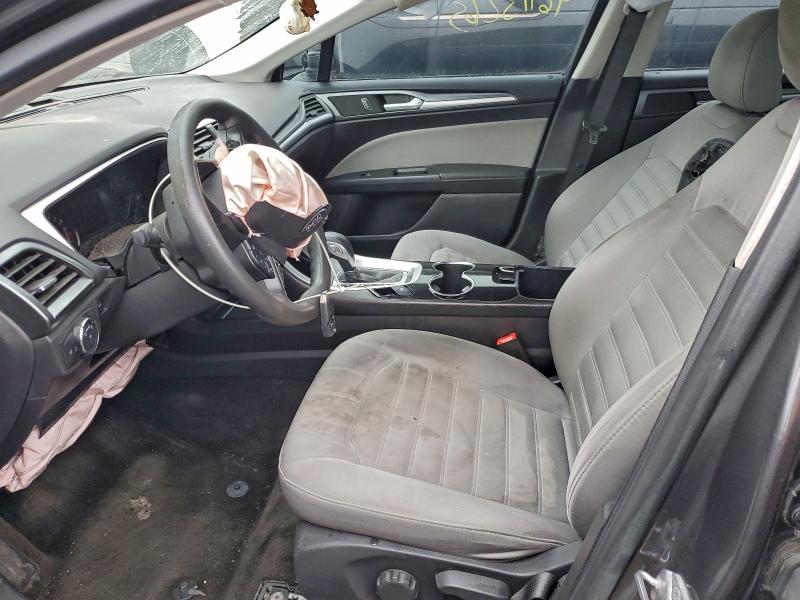 Photo 7 from auction – 2015 FORD FUSION S with VIN 3FA6P0G71FR203678