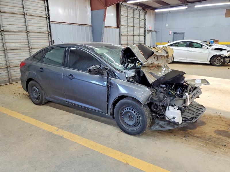 Photo 4 from auction – 2016 FORD FOCUS with VIN 1FADP3E20GL266576
