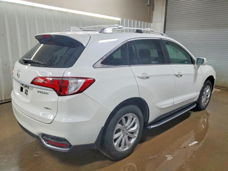 Photo 3 from auction – 2016 ACURA RDX with VIN 5J8TB4H30GL019347