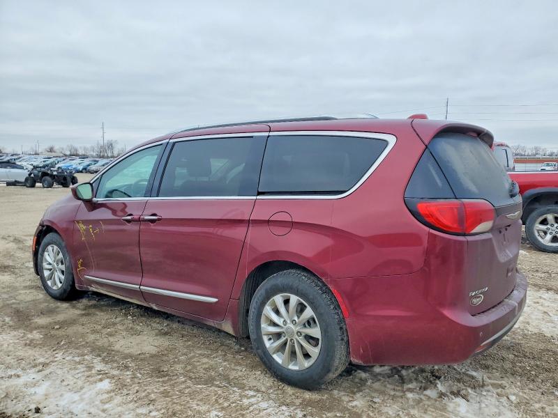 Photo 2 from auction – 2019 CHRYSLER PACIFICA with VIN 2C4RC1BG0KR650664