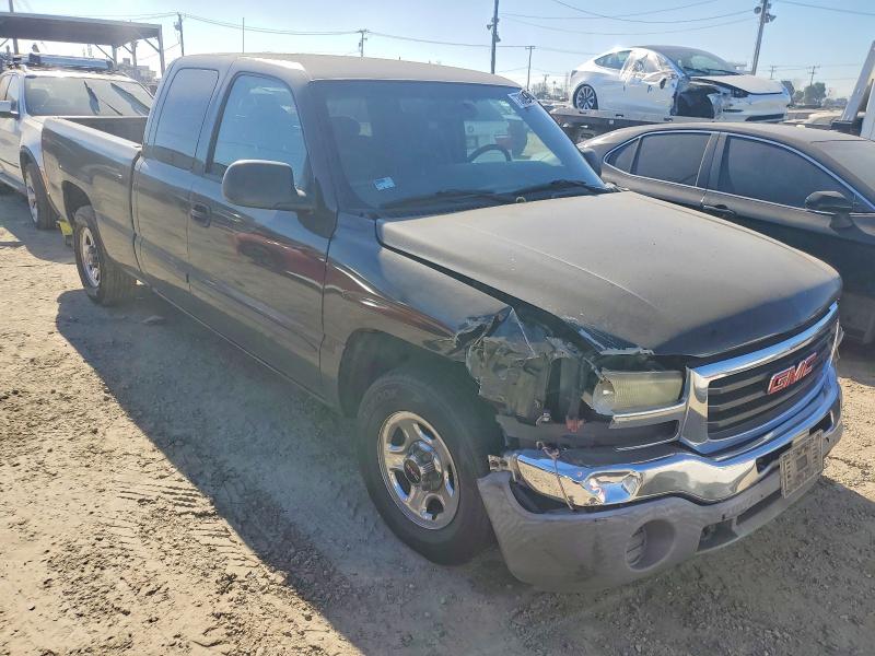 Photo 4 from auction – 2003 GMC NEW SIERRA with VIN 2GTEC19V631340439