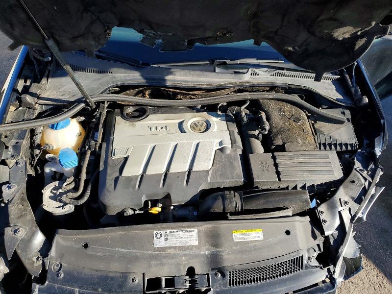 Photo 11 from auction – 2014 VOLKSWAGEN JETTA with VIN 3VWPL7AJ4EM623970
