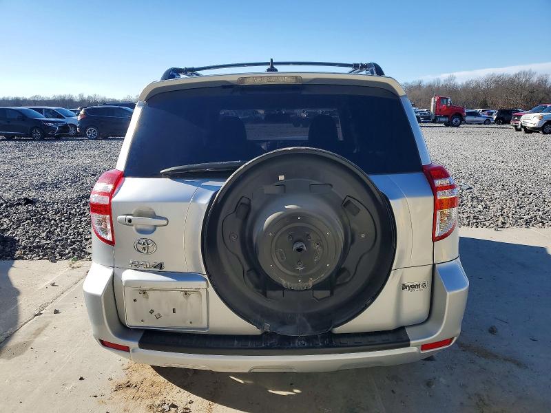 Photo 6 from auction – 2011 TOYOTA RAV4 with VIN 2T3YF4DV3BW080424