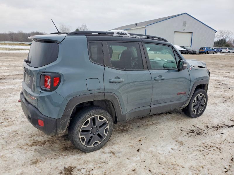 Photo 3 from auction – 2016 JEEP RENEGADE T with VIN ZACCJBCT3GPE35482