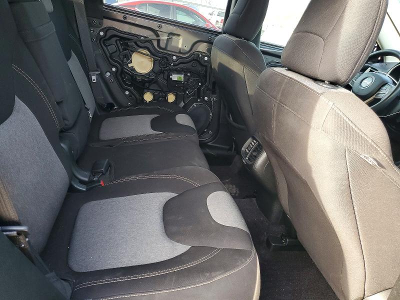 Photo 11 from auction – 2018 JEEP CHEROKEE L with VIN 1C4PJMCB9JD500667