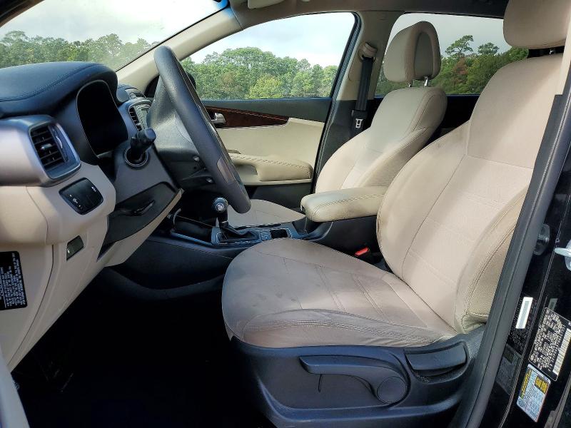 Photo 7 from auction – 2016 KIA SORENTO LX with VIN 5XYPG4A37GG027551