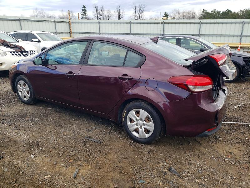 Photo 2 from auction – 2017 KIA FORTE LX with VIN 3KPFK4A70HE039388