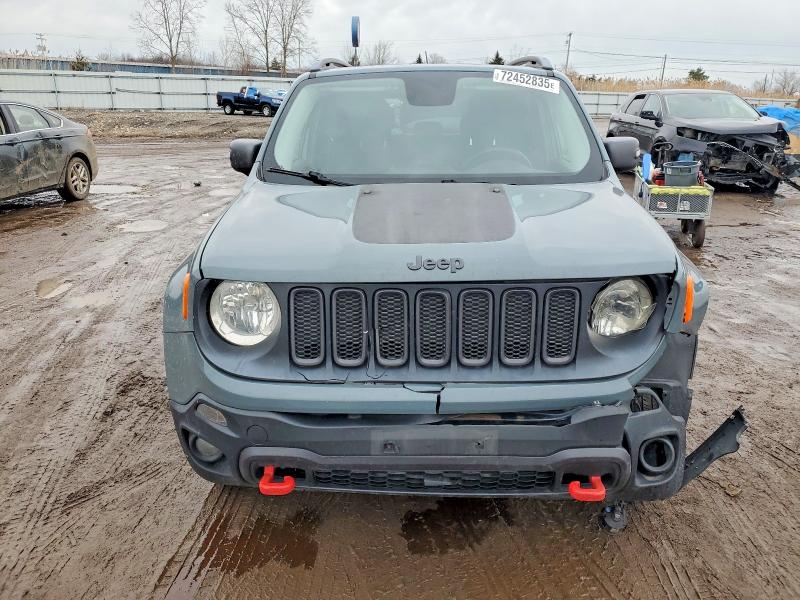Photo 5 from auction – 2015 JEEP RENEGADE with VIN ZACCJBCT9FPC06030