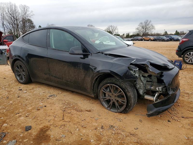 Photo 4 from auction – 2025 TESLA MODEL Y with VIN 7SAYGDED1SA341218
