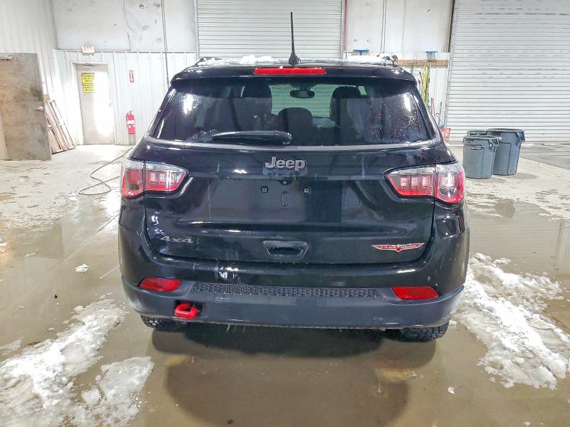Photo 6 from auction – 2017 JEEP COMPASS TR with VIN 3C4NJDDB4HT624744