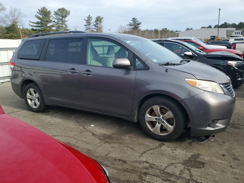 Photo 4 from auction – 2012 TOYOTA SIENNA with VIN 5TDKK3DC1CS225988