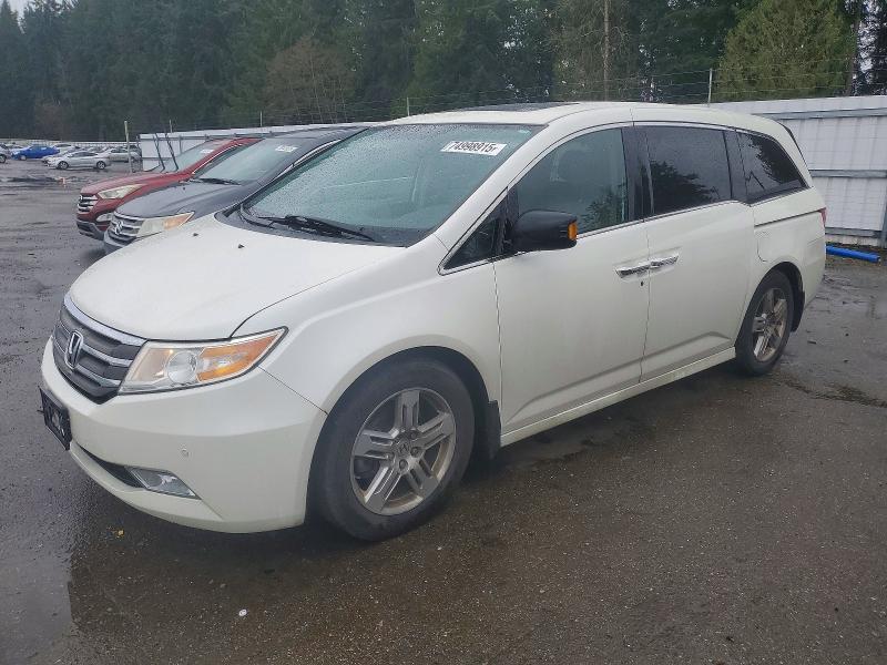 HONDA ODYSSEY TO 2013 with VIN 5FNRL5H99DB073163 - Photo from auction