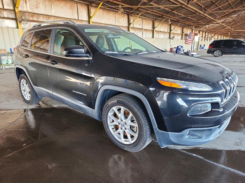 Photo 4 from auction – 2016 JEEP CHEROKEE L with VIN 1C4PJLCB2GW189915