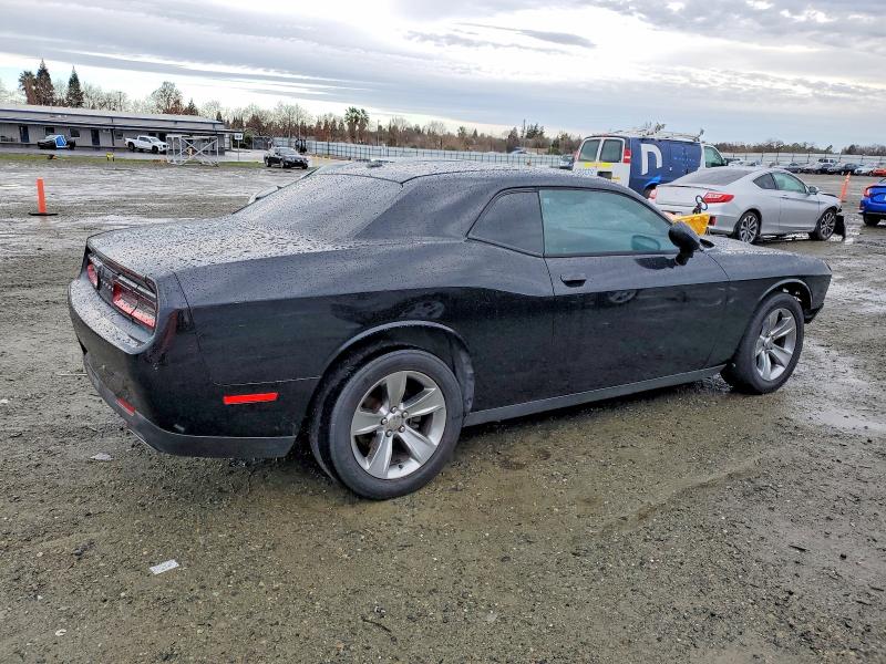 Photo 3 from auction – 2015 DODGE CHALLENGER with VIN 2C3CDZAG8FH758971