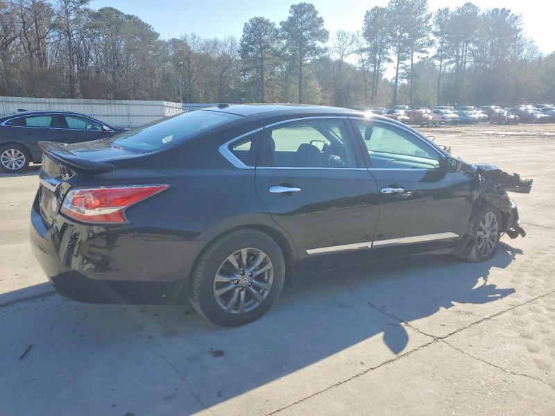 Photo 3 from auction – 2015 NISSAN ALTIMA 2.5 with VIN 1N4AL3AP1FC468521