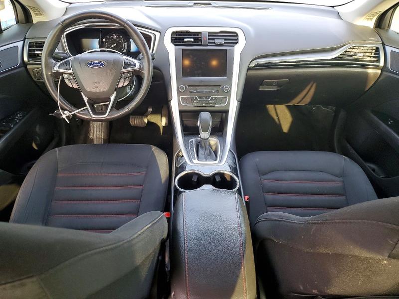 Photo 8 from auction – 2016 FORD FUSION with VIN 3FA6P0LUXGR141047