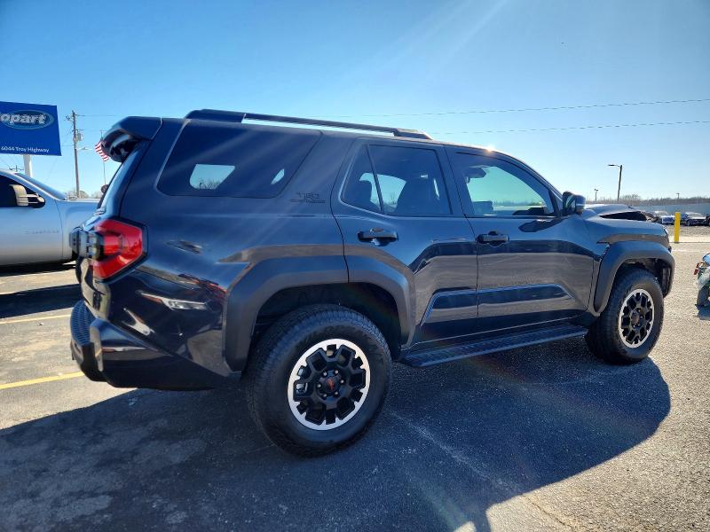 Photo 3 from auction – 2025 TOYOTA 4RUNNER SR with VIN JTEVA5BR8S5046737