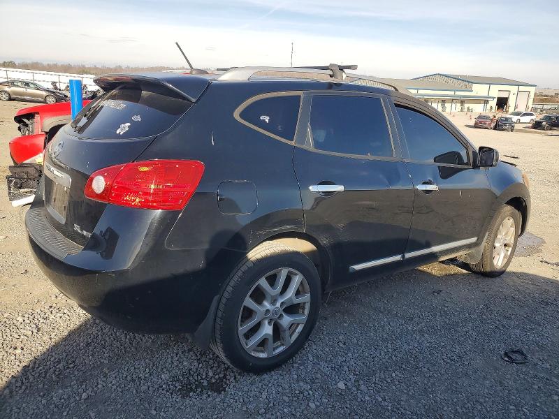 Photo 3 from auction – 2011 NISSAN ROGUE S with VIN JN8AS5MV7BW684289