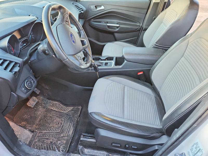 Photo 7 from auction – 2017 FORD ESCAPE with VIN 1FMCU9G9XHUC82934