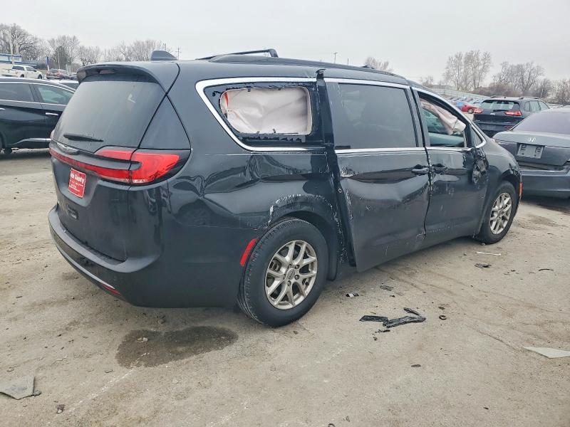Photo 3 from auction – 2022 CHRYSLER PACIFICA T with VIN 2C4RC1BG0NR117198