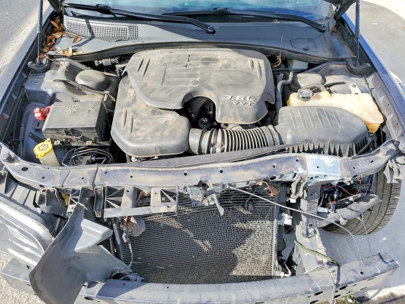 Photo 11 from auction – 2019 CHRYSLER 300 S with VIN 2C3CCAGG1KH536827
