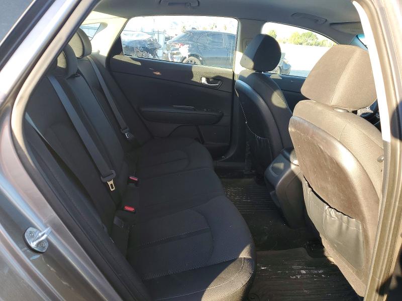 Photo 10 from auction – 2016 KIA OPTIMA with VIN 5XXGT4L36GG006963