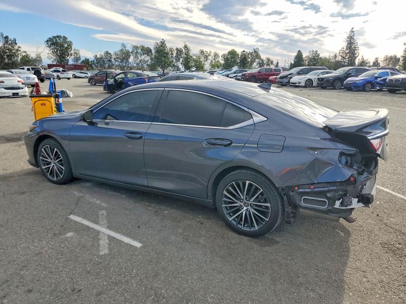 Photo 2 from auction – 2024 LEXUS ES 300H BA with VIN 58ADA1C17RU050817