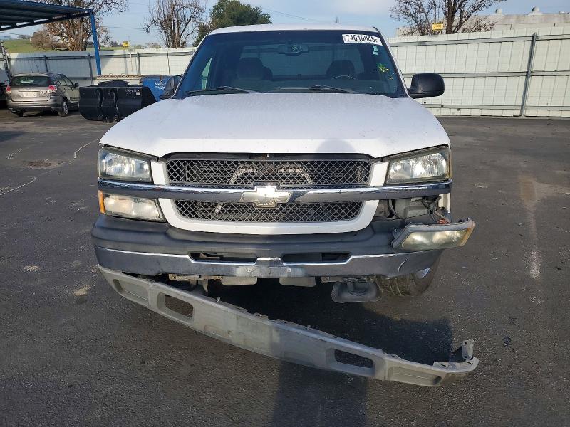 Photo 5 from auction – 2005 CHEVROLET SILVERADO with VIN 2GCEC19V451106299