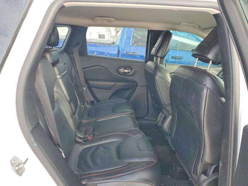 Photo 11 from auction – 2014 JEEP CHEROKEE T with VIN 1C4PJMBS7EW216627