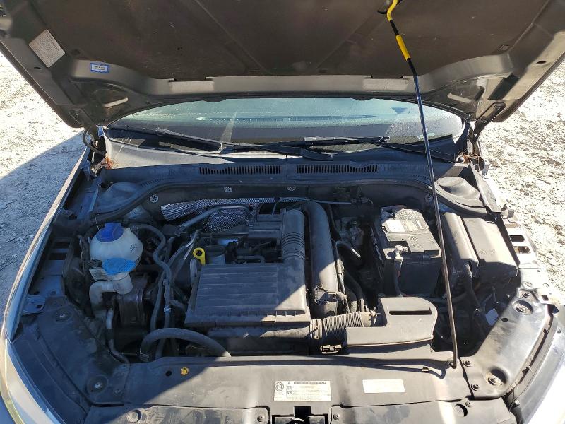 Photo 11 from auction – 2017 VOLKSWAGEN JETTA with VIN 3VWDB7AJ5HM216010