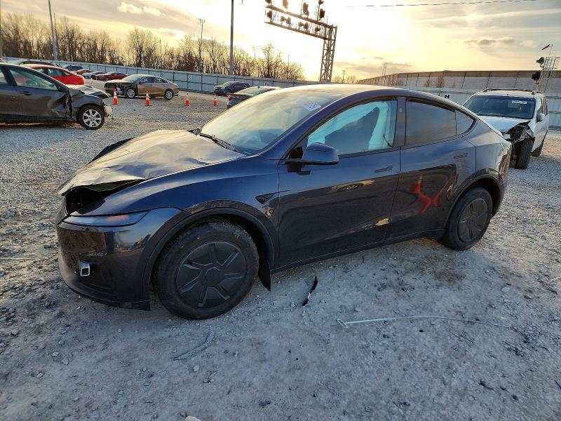 TESLA MODEL Y 2026 с VIN 7SAYGDED2TA598163 - Фото с аукциона