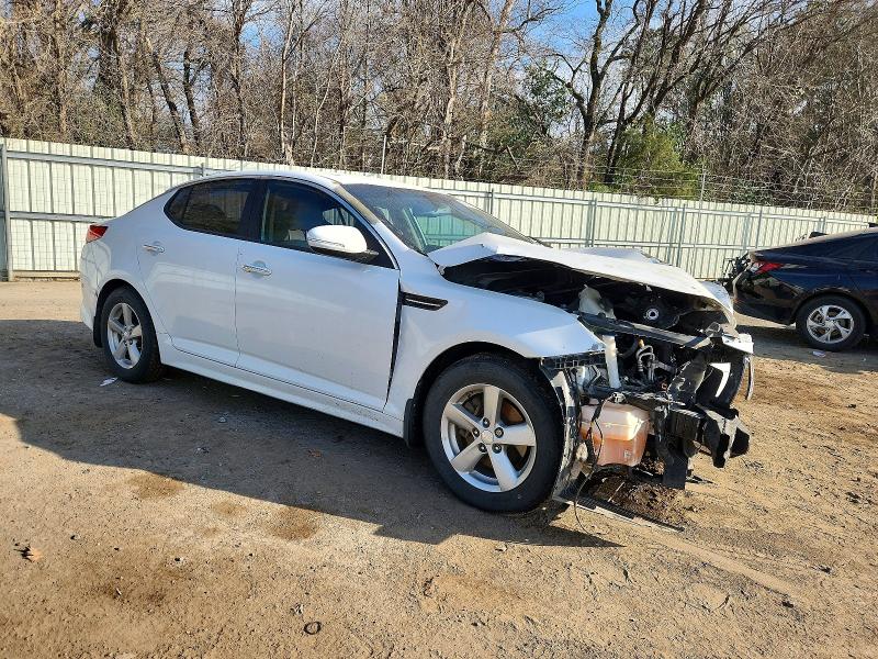 Photo 4 from auction – 2015 KIA OPTIMA LX with VIN 5XXGM4A79FG371333