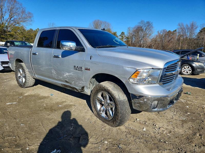 Photo 4 from auction – 2016 RAM 1500 with VIN 3C6RR7LT3GG240815