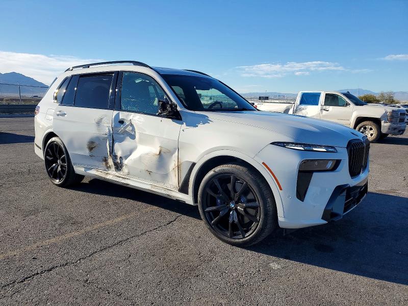 Zdjęcie 4 z aukcji – 2024 BMW X7 M60I z VIN 5UX33EM09R9U53679