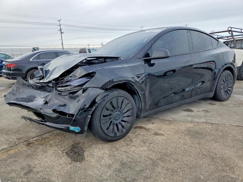TESLA MODEL Y 2023 مع رقم تعريف المركبة 7SAYGAEE8PF750866 - صورة من المزاد