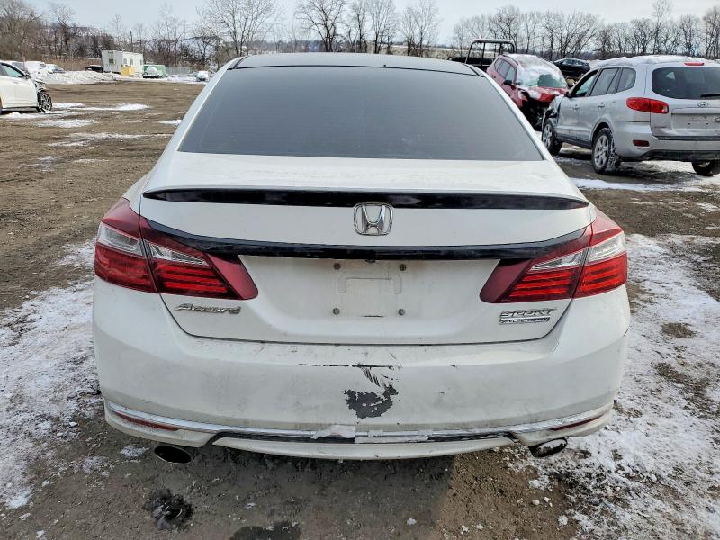 Photo 6 from auction – 2017 HONDA ACCORD with VIN 1HGCR2F13HA078682